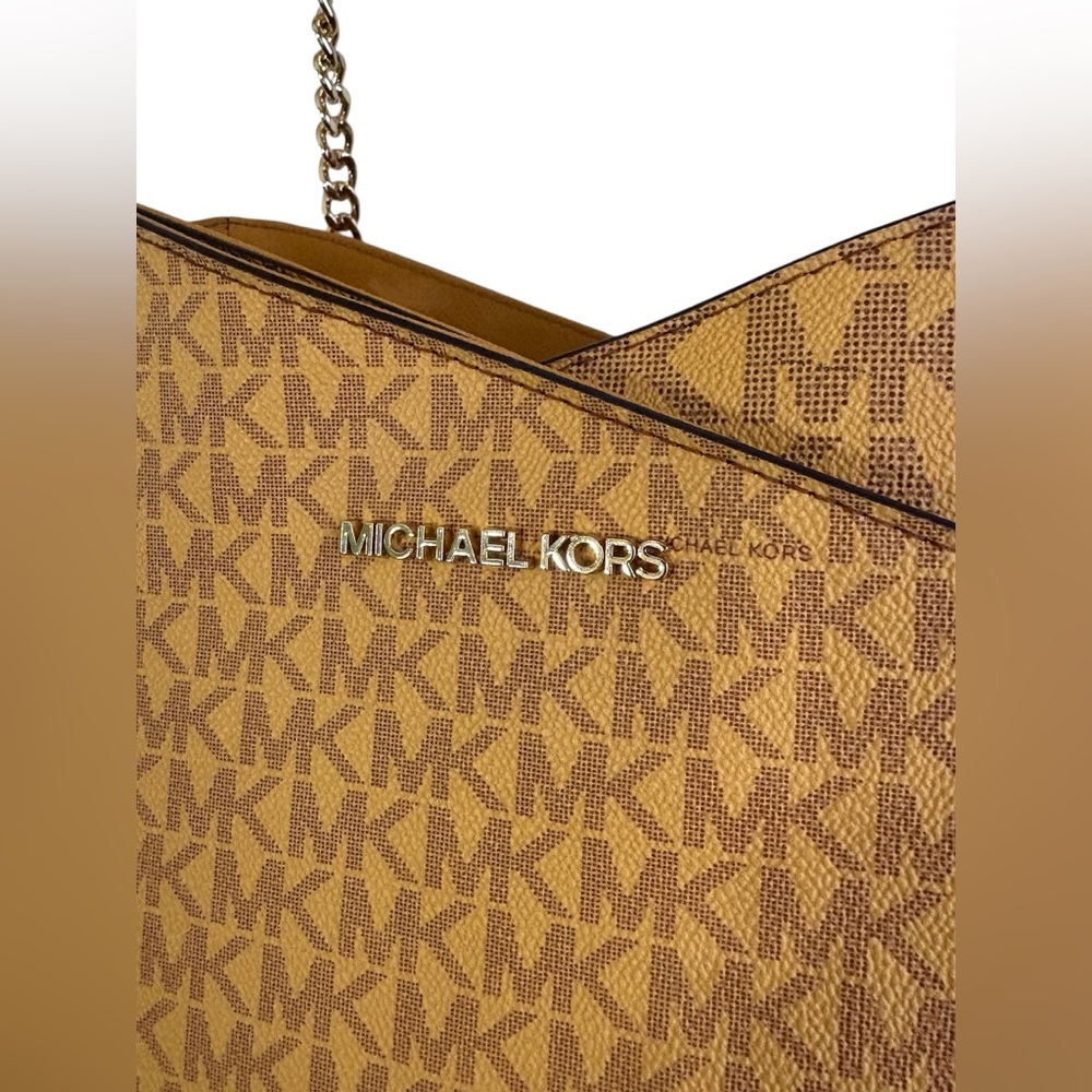 Michael Kors-NWOT Jet Set Logo Shoulder Bag Marigold/Signature Print. Gold chain - Picture 7 of 16